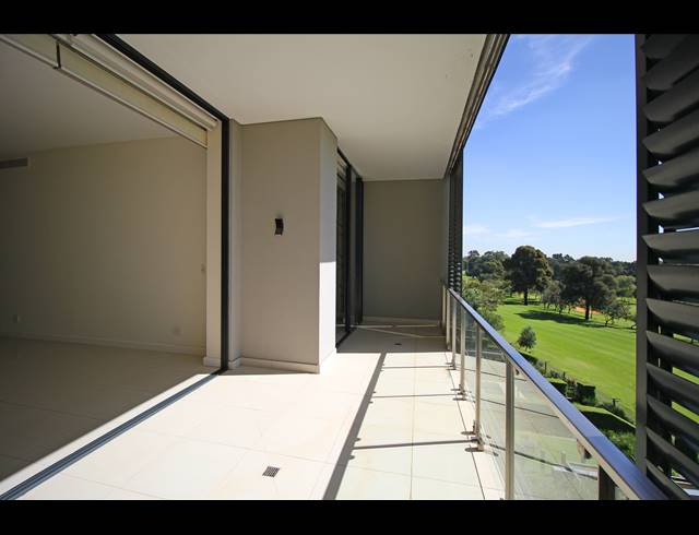 3 BEDROOM APARTMENT FOR SALE IN HOUGHTON ESTATE